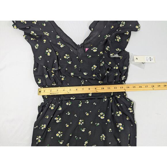 NWT Flutter Sleeve Romper Women's Medium Black - Picture 8 of 9